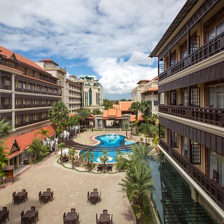 เอ็มเพรส เรสซิเดนซ์ รีสอร์ต แอนด์ สปา Hotel เสียมราฐ ภายนอก รูปภาพ