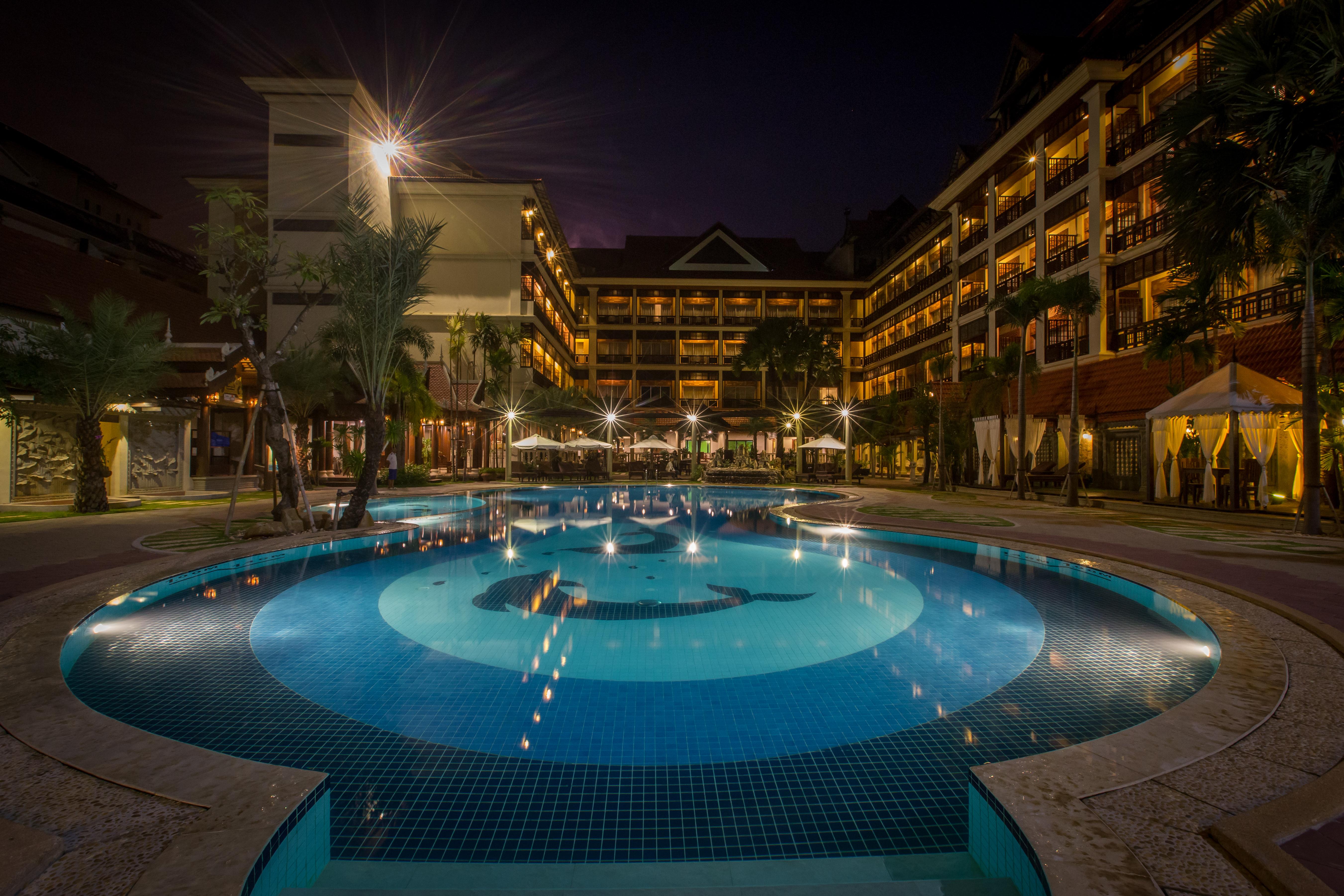 เอ็มเพรส เรสซิเดนซ์ รีสอร์ต แอนด์ สปา Hotel เสียมราฐ ภายนอก รูปภาพ