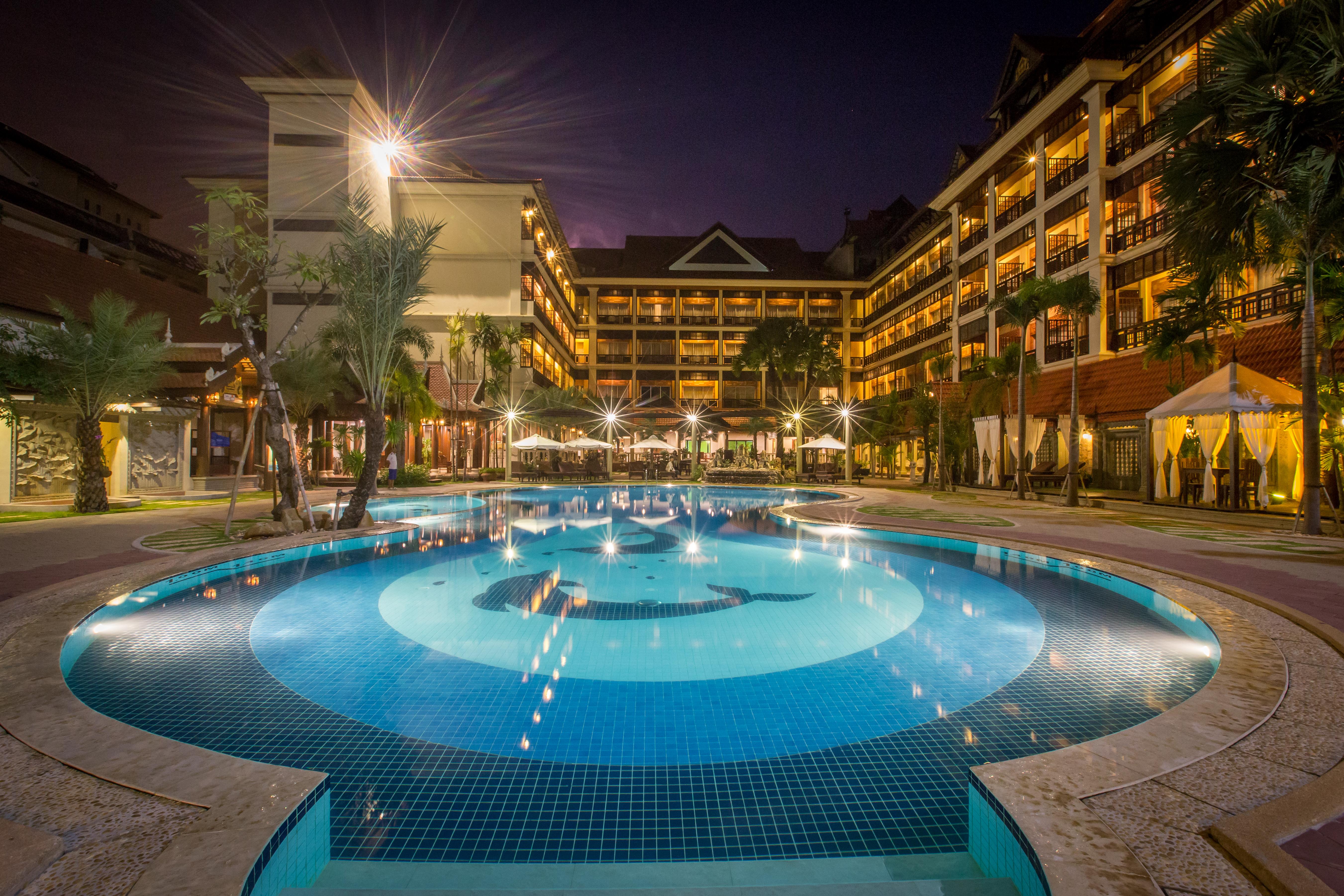 เอ็มเพรส เรสซิเดนซ์ รีสอร์ต แอนด์ สปา Hotel เสียมราฐ ภายนอก รูปภาพ
