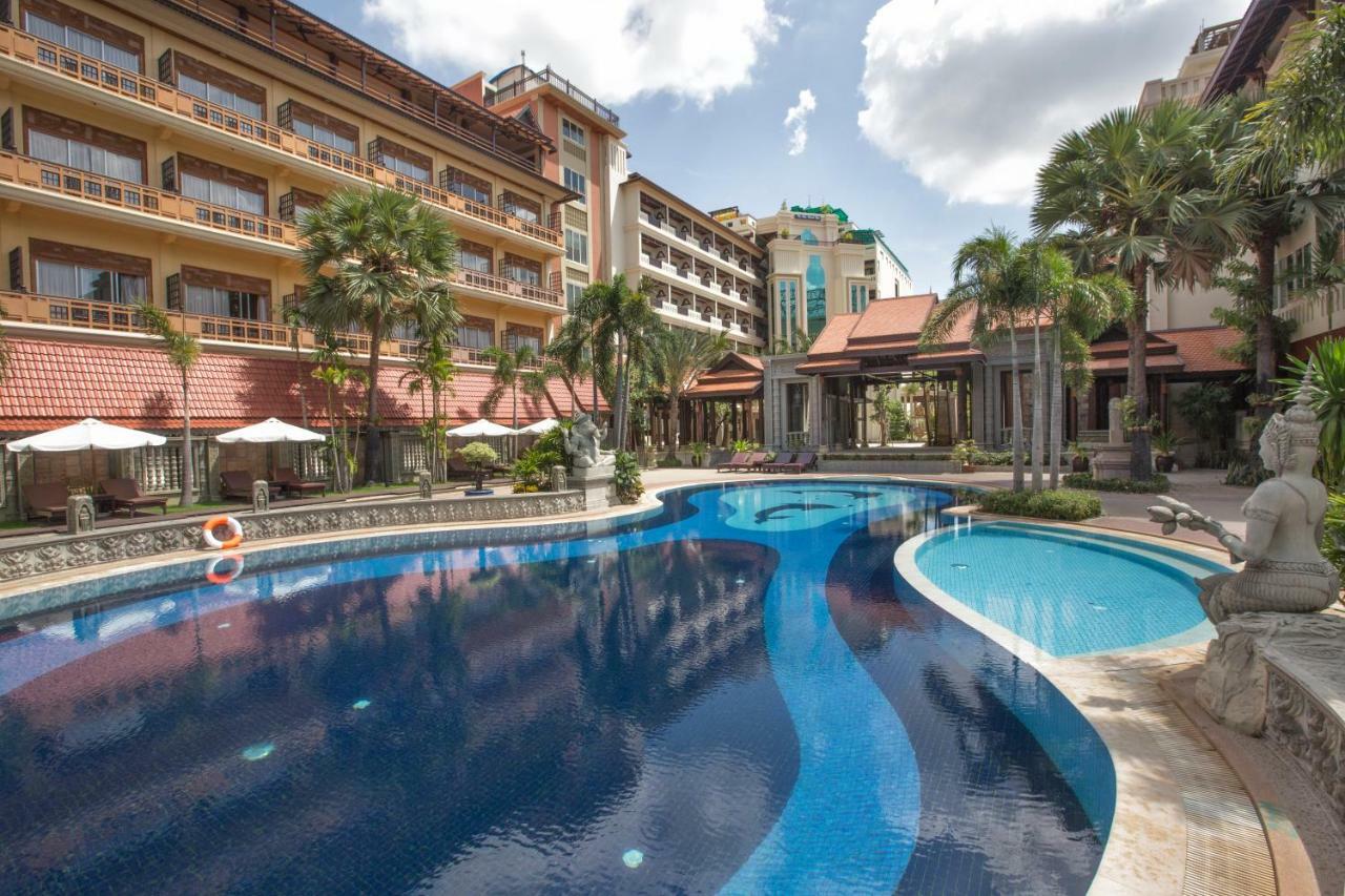 เอ็มเพรส เรสซิเดนซ์ รีสอร์ต แอนด์ สปา Hotel เสียมราฐ ภายนอก รูปภาพ