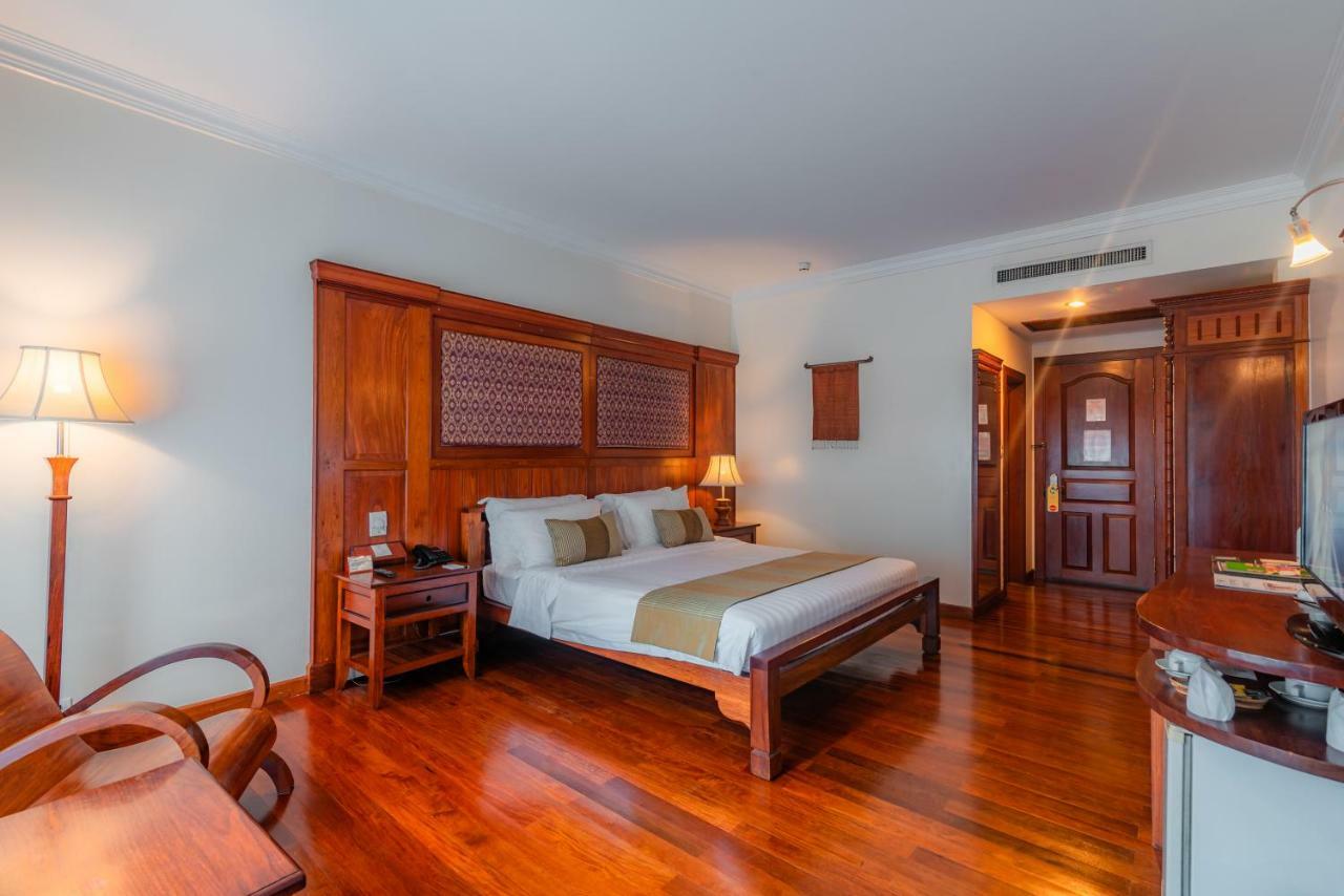 เอ็มเพรส เรสซิเดนซ์ รีสอร์ต แอนด์ สปา Hotel เสียมราฐ ภายนอก รูปภาพ